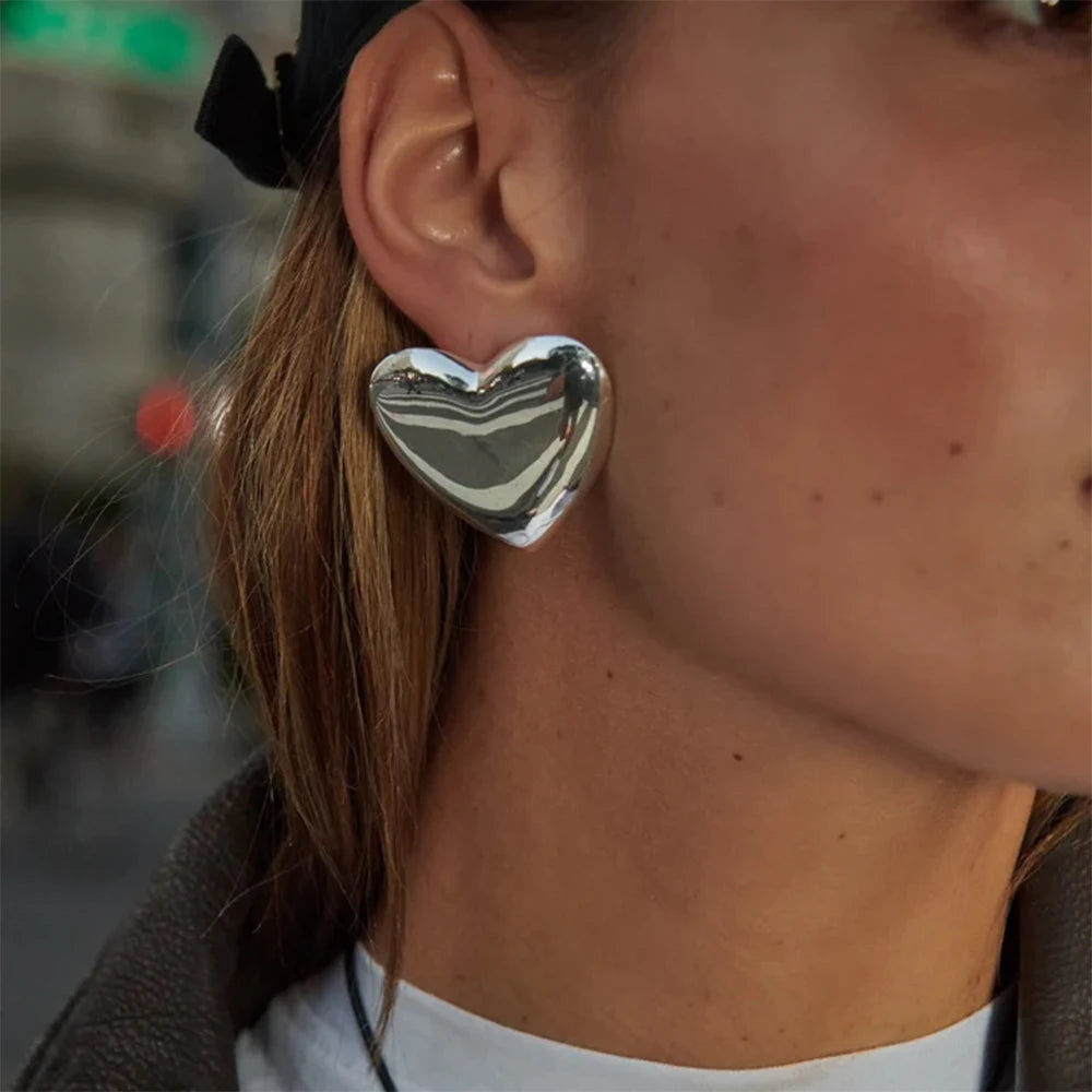Amelia Heart Earrings