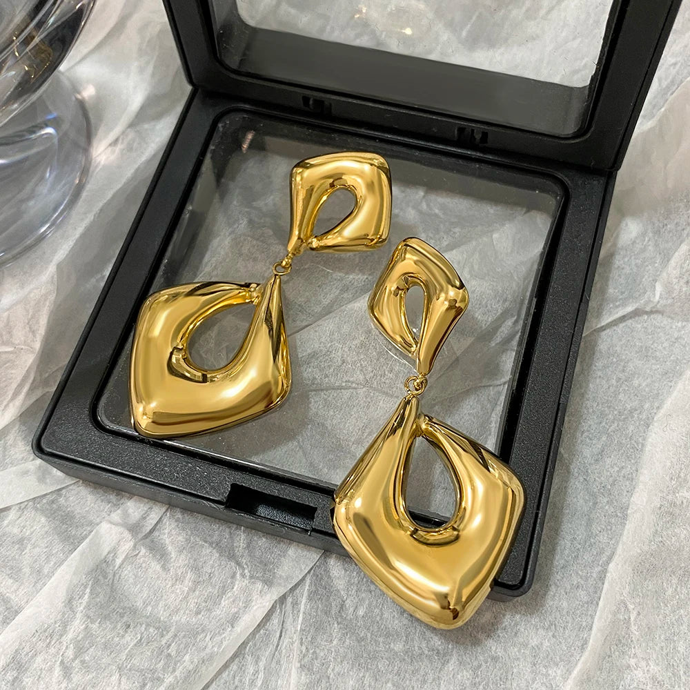 Ebony Dangle Earrings