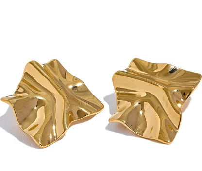 Delia Earrings