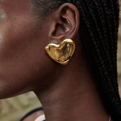 Amelia Heart Earrings