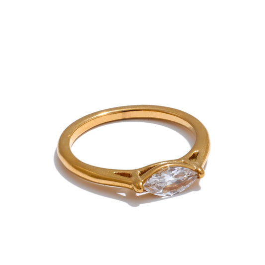 Antonia CZ Ring