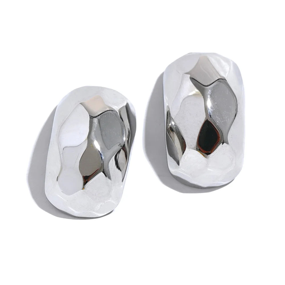 Sabrina Sculpted Gold Earrings
