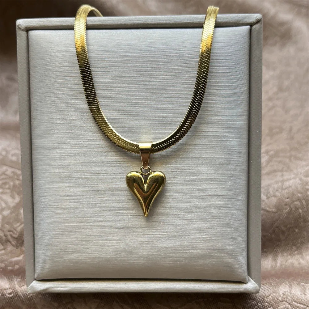 Annalise Heart Necklace