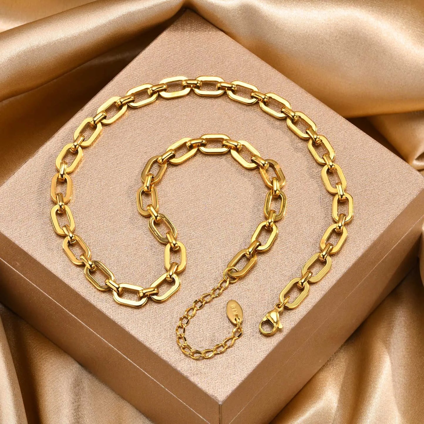 Chunky Paper Clip Chain