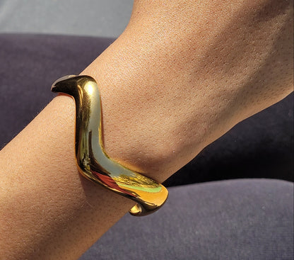 Miranda Wave Cuff
