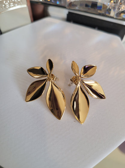Leaf Flower Stud Earrings